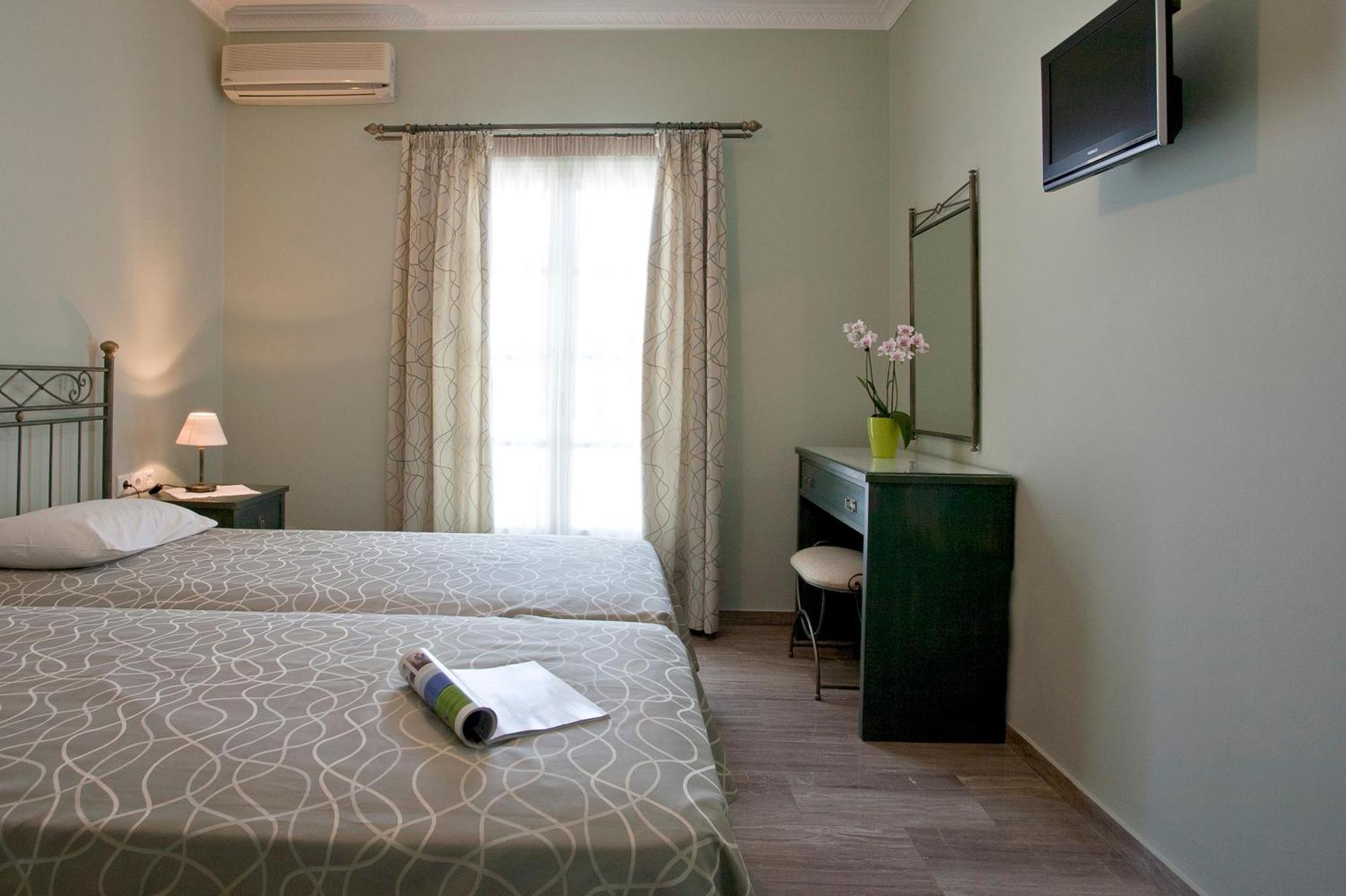 Preka Maria Lejlighedshotel Kamári Eksteriør billede