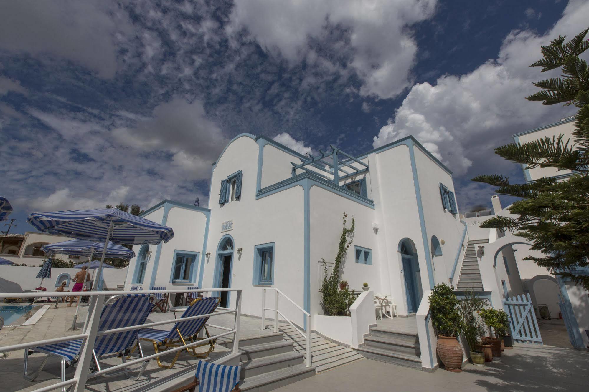 Preka Maria Lejlighedshotel Kamári Eksteriør billede